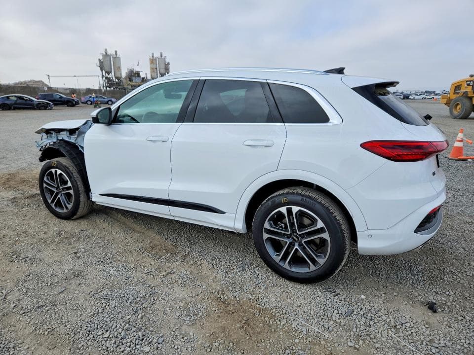 2025 AUDI Q5 PREMIUM PLUS 2
