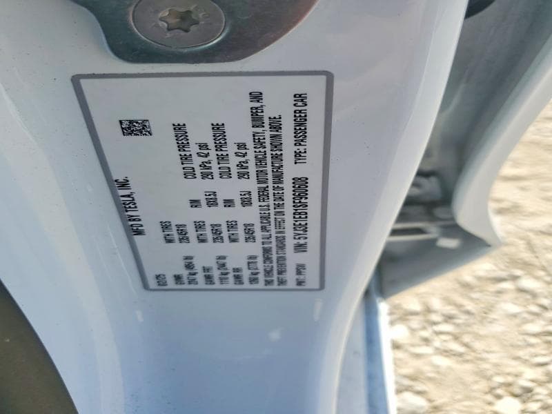 2025 TESLA MODEL 3 13