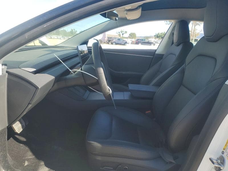 2025 TESLA MODEL 3 7