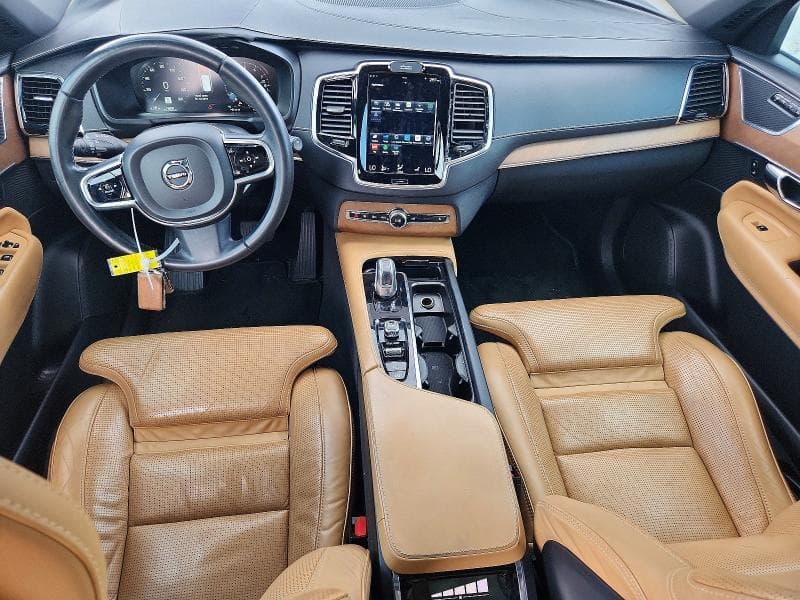 2017 VOLVO XC90 T8 T8 9