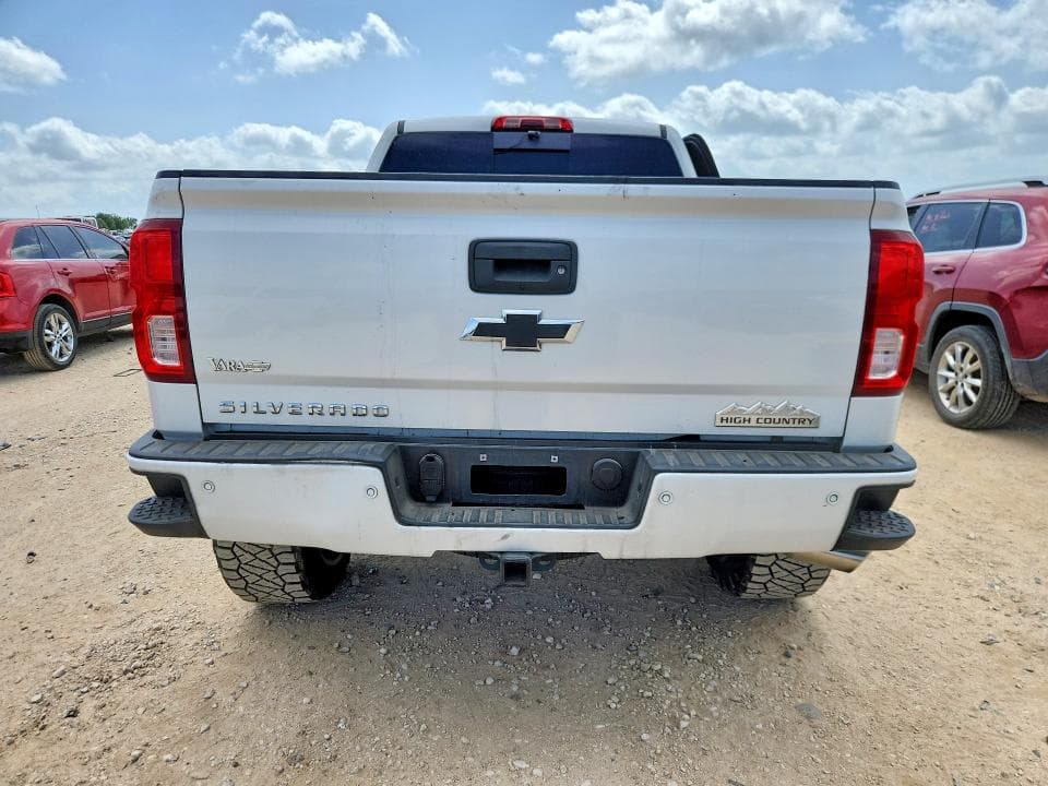 2017 CHEVROLET SILVERADO K1500 HIGH COUNTRY 6