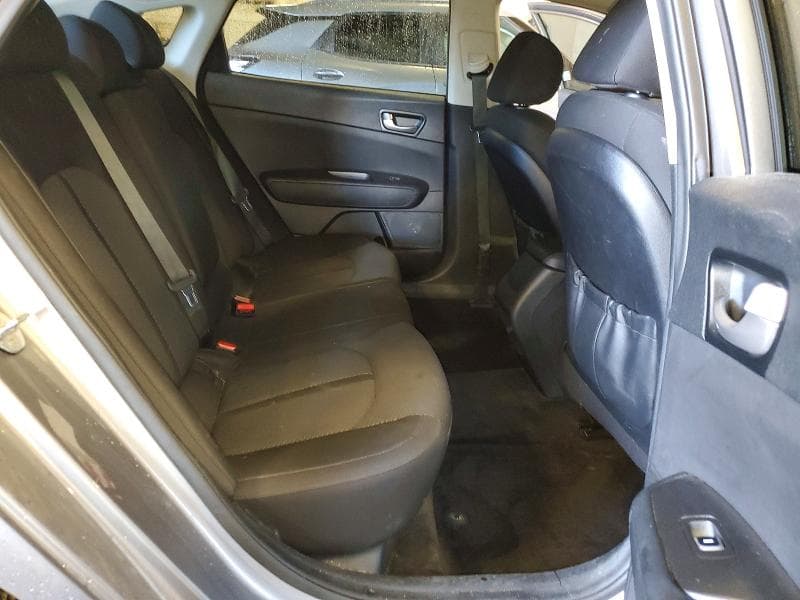 2018 KIA OPTIMA LX 10
