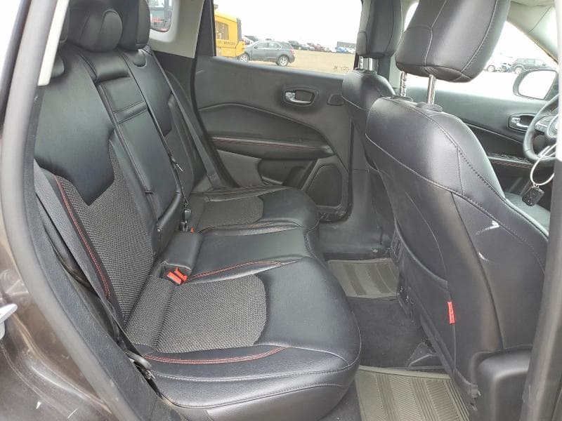 2017 JEEP COMPASS TRAILHAWK 10