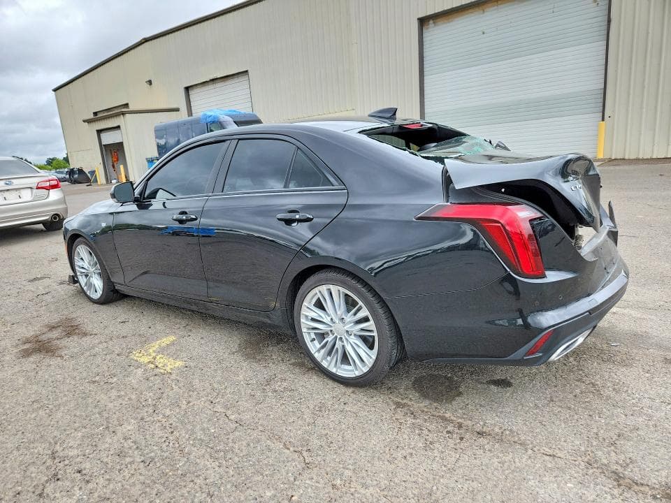 2022 CADILLAC CT4 PREMIUM LUXURY 2