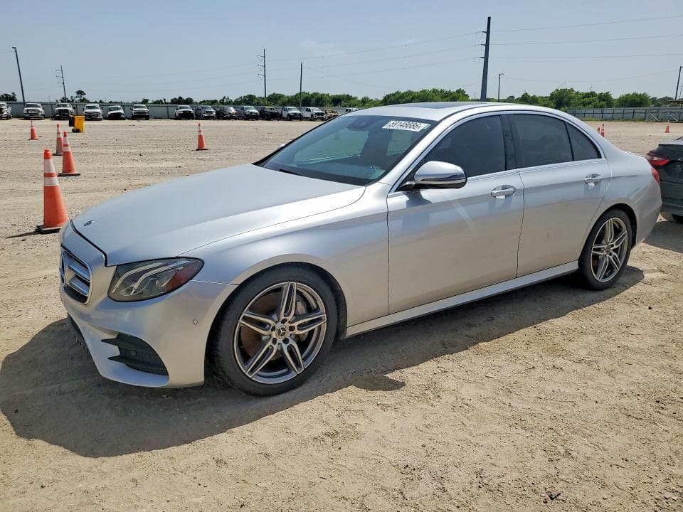 2018 MERCEDES-BENZ E 300 - 1