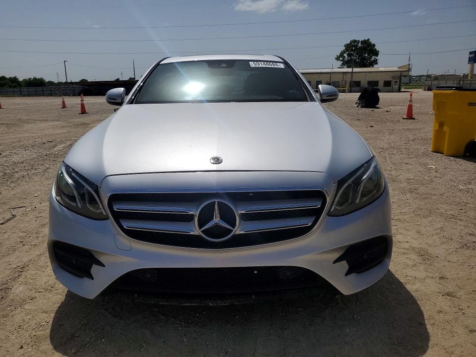 2018 MERCEDES-BENZ E 300 5