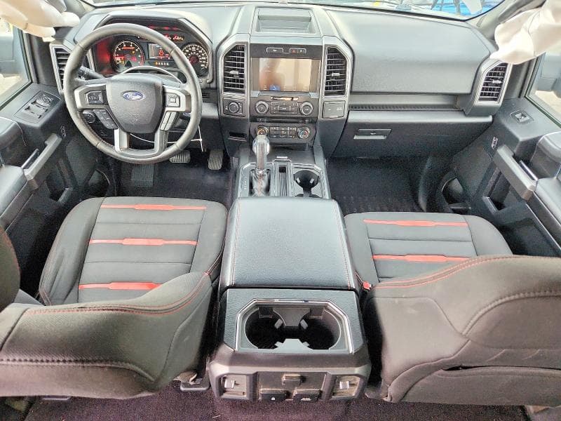 2017 FORD F150 SUPERCREW 8