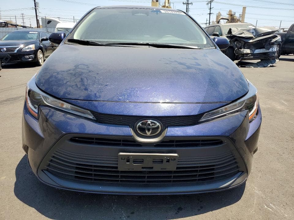 2026 TOYOTA COROLLA LE 5