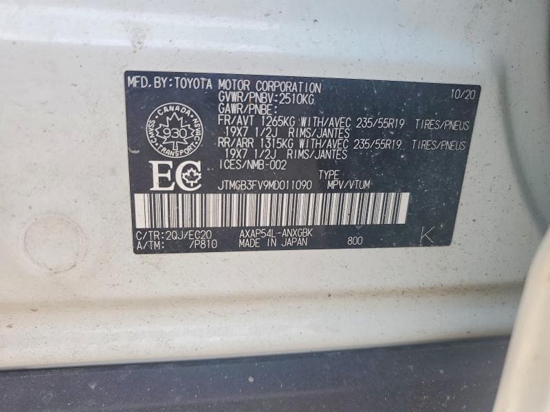 2021 TOYOTA RAV4 PRIME SE 12