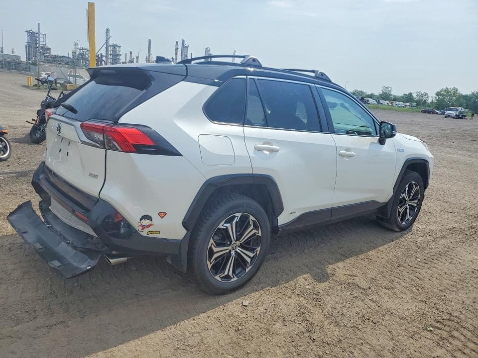 2021 TOYOTA RAV4 PRIME SE 3