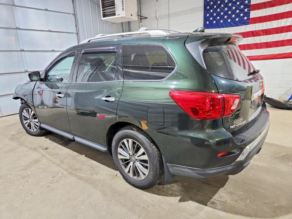 2019 NISSAN PATHFINDER SL 2