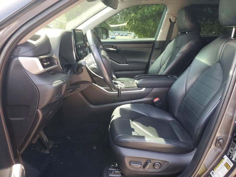 2020 TOYOTA HIGHLANDER HYBRID XLE 7