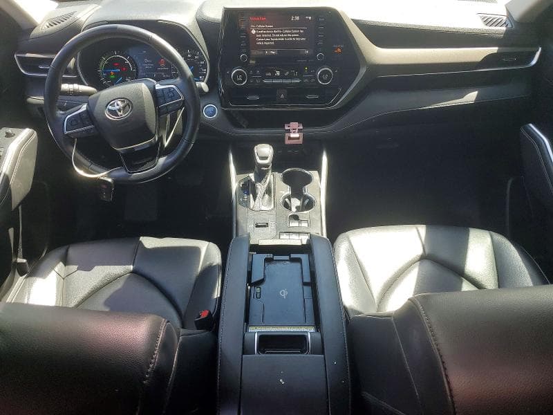 2020 TOYOTA HIGHLANDER HYBRID XLE 8