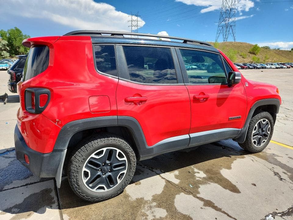 2017 JEEP RENEGADE TRAILHAWK 3