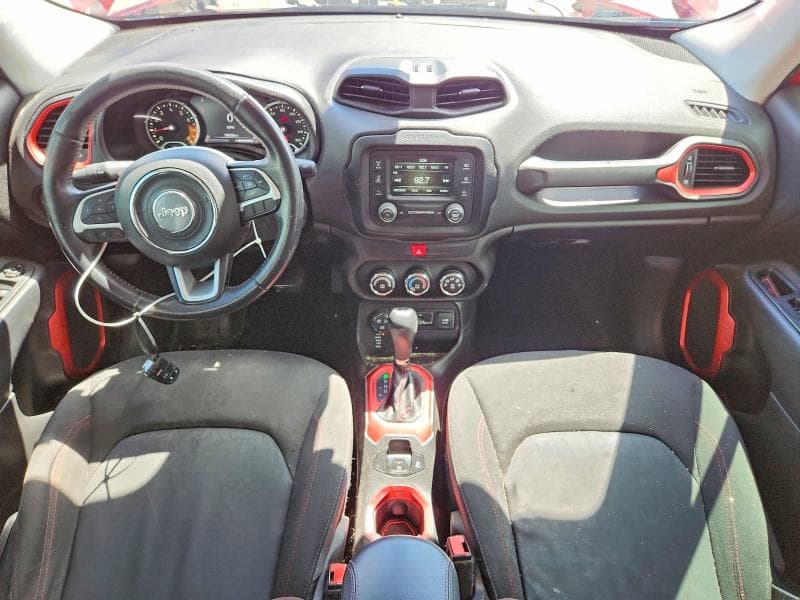 2017 JEEP RENEGADE TRAILHAWK 8