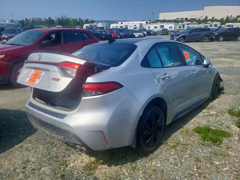 2022 TOYOTA COROLLA SE 3