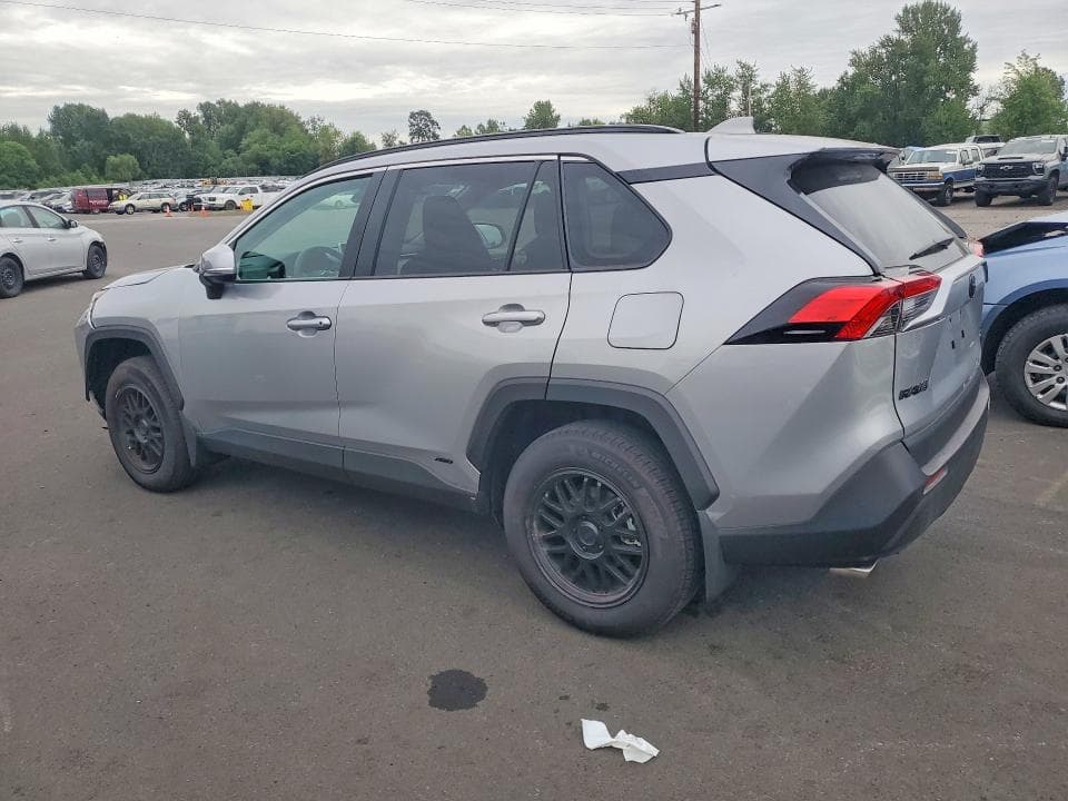 2024 TOYOTA RAV4 HYBRID XLE XLE 2