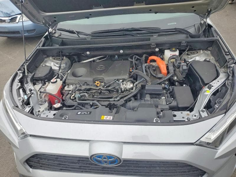 2024 TOYOTA RAV4 HYBRID XLE XLE 11