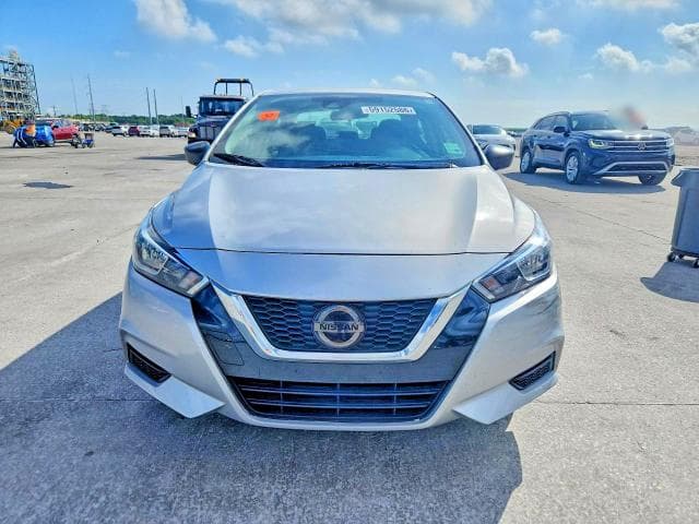 2020 NISSAN VERSA S 5
