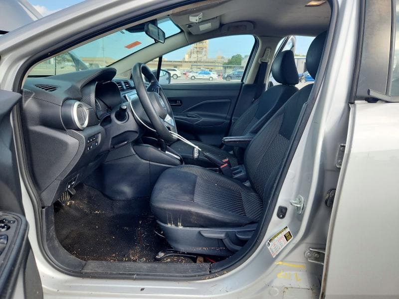 2020 NISSAN VERSA S 7