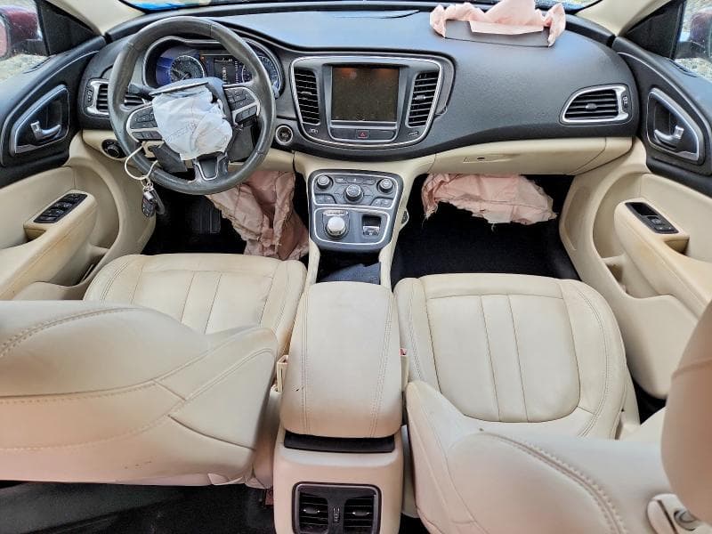 2017 CHRYSLER 200 LIMITED 8