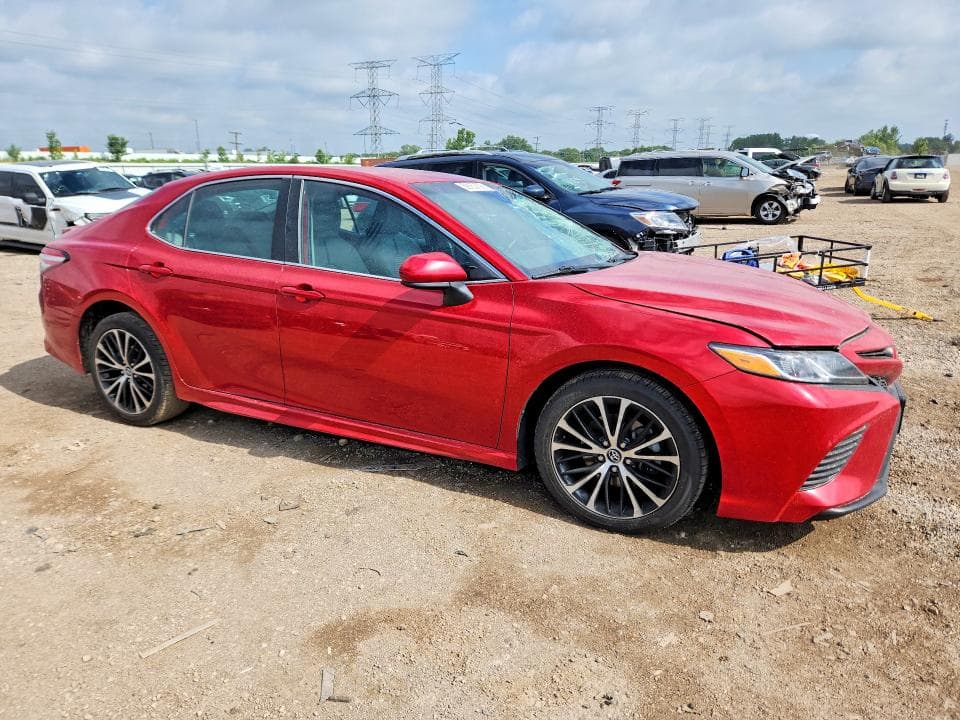2020 TOYOTA CAMRY SE SE 4