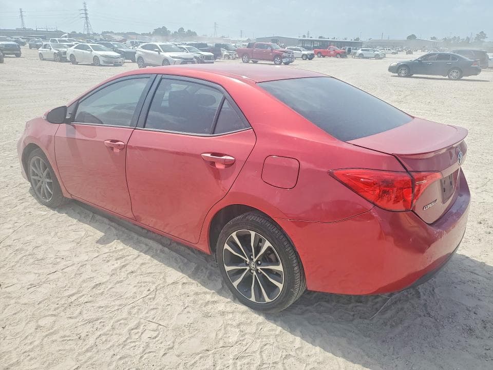 2017 TOYOTA COROLLA SE 2