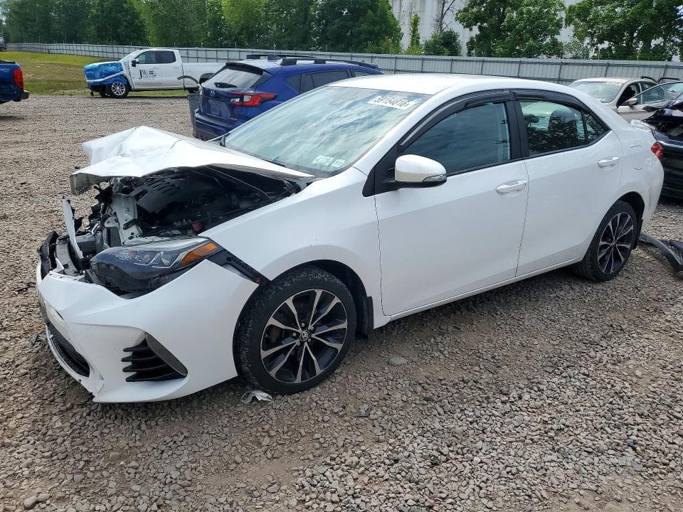 2018 TOYOTA COROLLA SE - 1