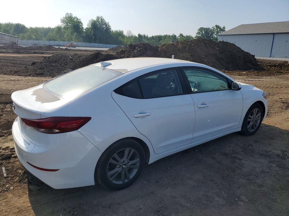 2017 HYUNDAI ELANTRA SE 3
