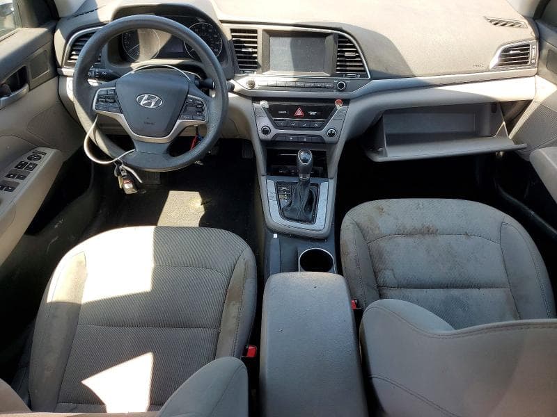 2017 HYUNDAI ELANTRA SE 8