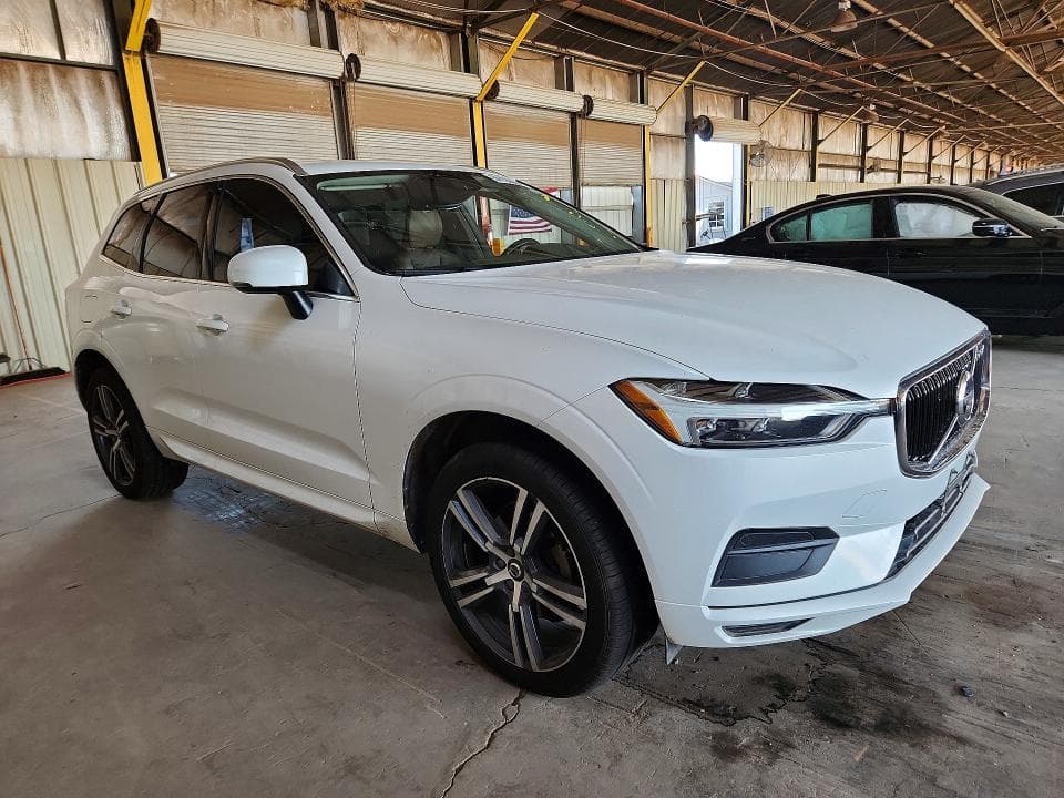 2020 VOLVO XC60 T5 MOMENTUM T5 MOMENTUM 4