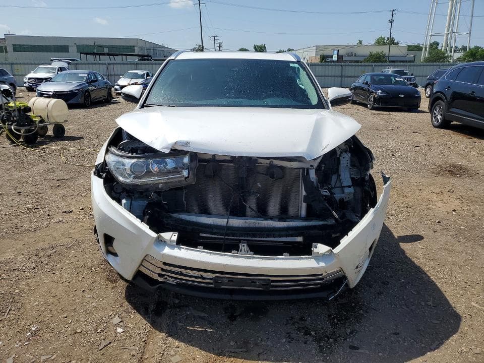 2018 TOYOTA HIGHLANDER LIMITED 5