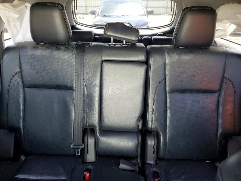 2018 TOYOTA HIGHLANDER LIMITED 10