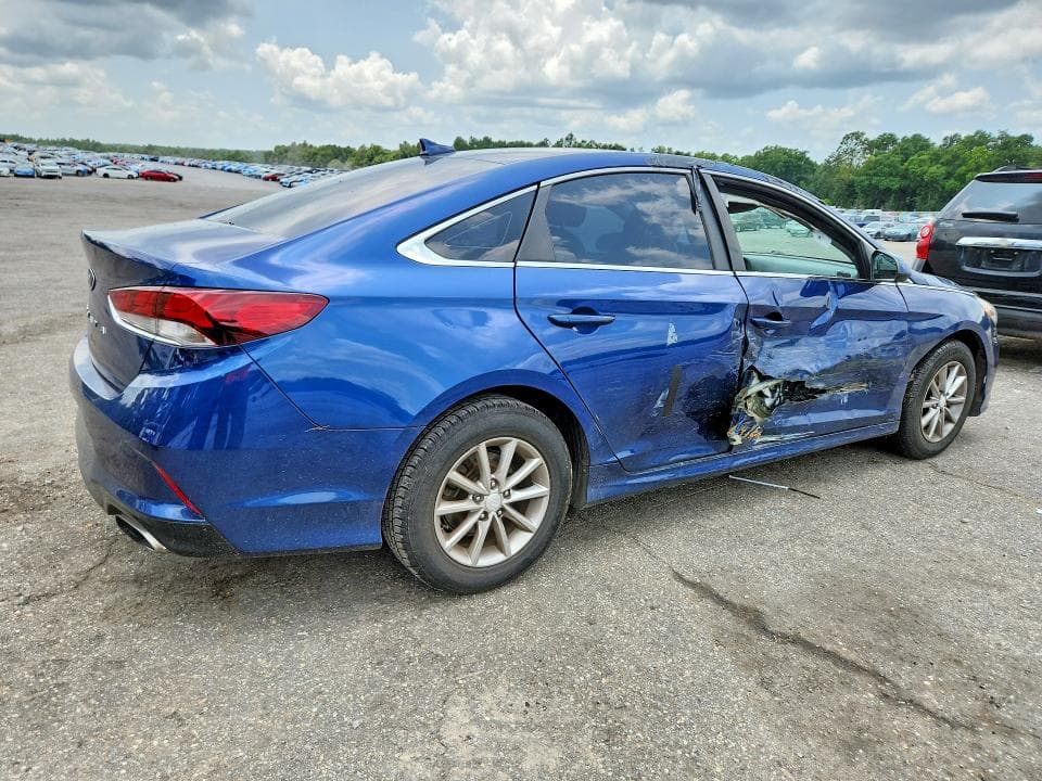 2018 HYUNDAI SONATA SE 3