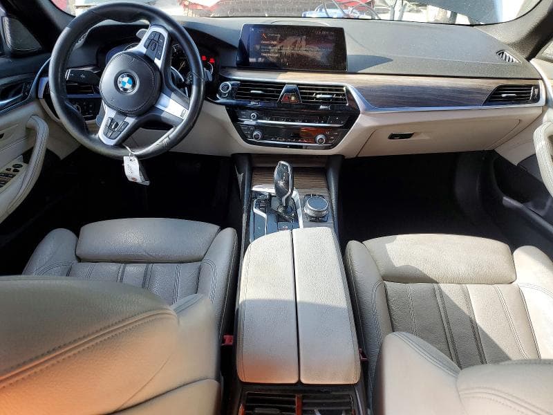 2019 BMW 540 I 8