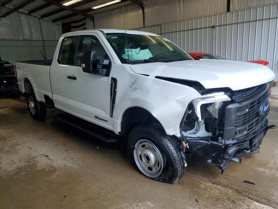 2026 FORD F250 SUPER DUTY 4