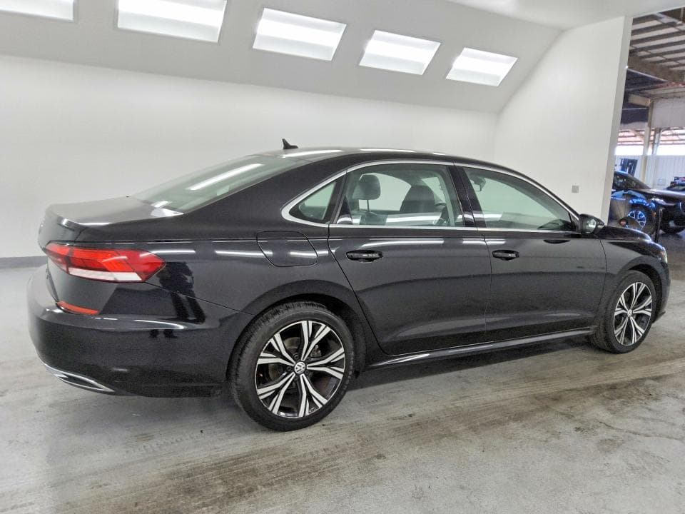 2021 VOLKSWAGEN PASSAT SE 3