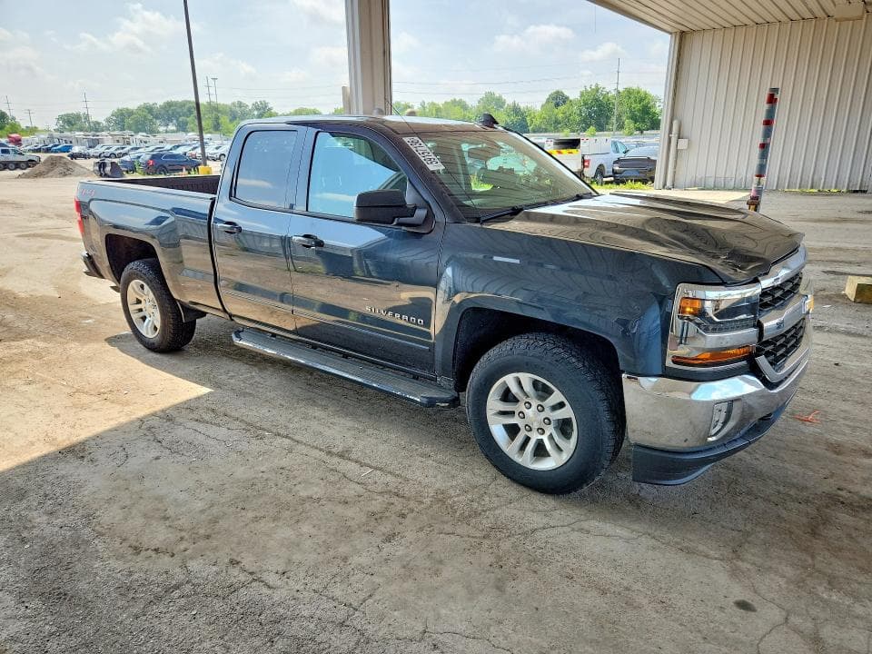 2018 CHEVROLET SILVERADO K1500 LT 4