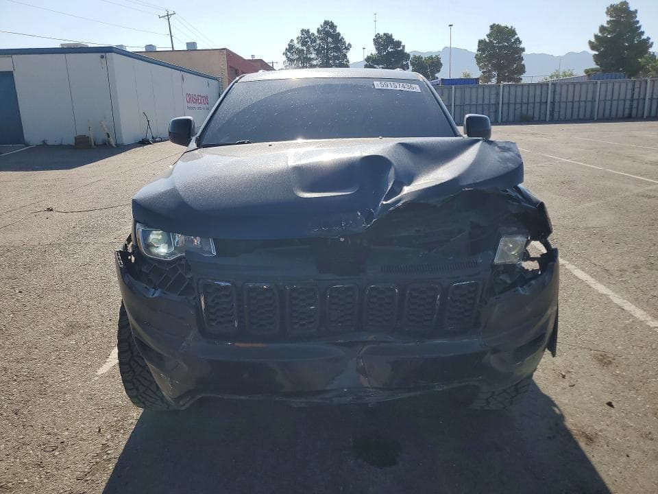 2018 JEEP GRAND CHEROKEE LAREDO 5