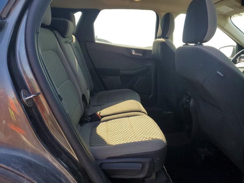 2020 FORD ESCAPE SE 11