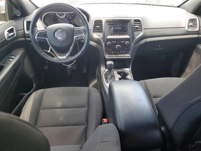 2019 JEEP GRAND CHEROKEE LAREDO 8