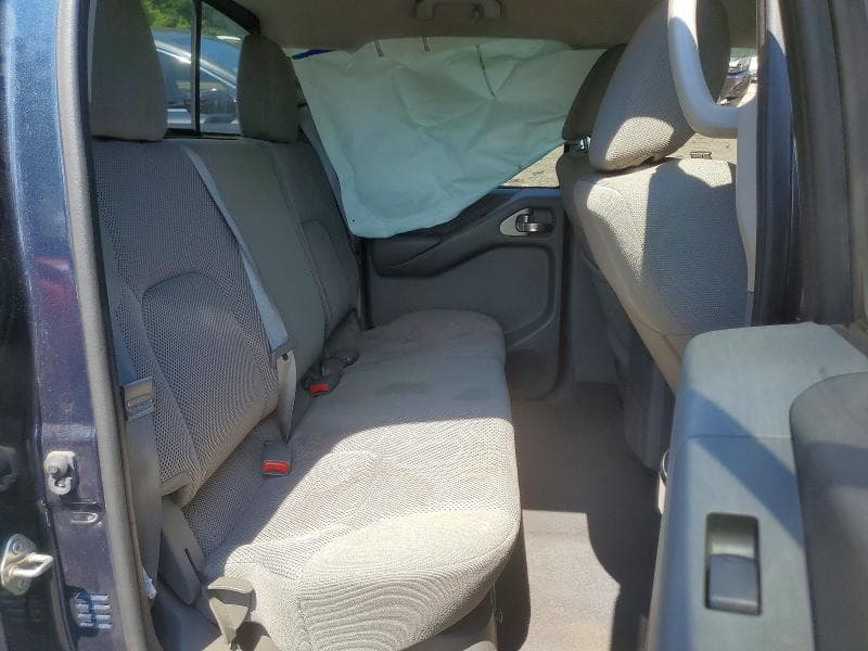 2019 NISSAN FRONTIER SV 10