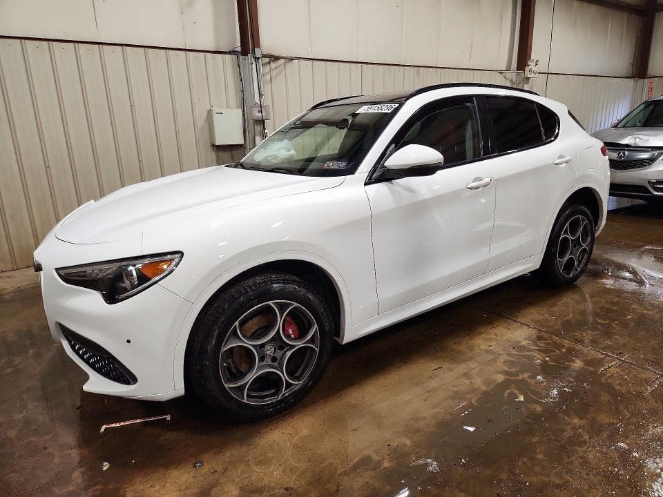 2020 ALFA ROMEO STELVIO