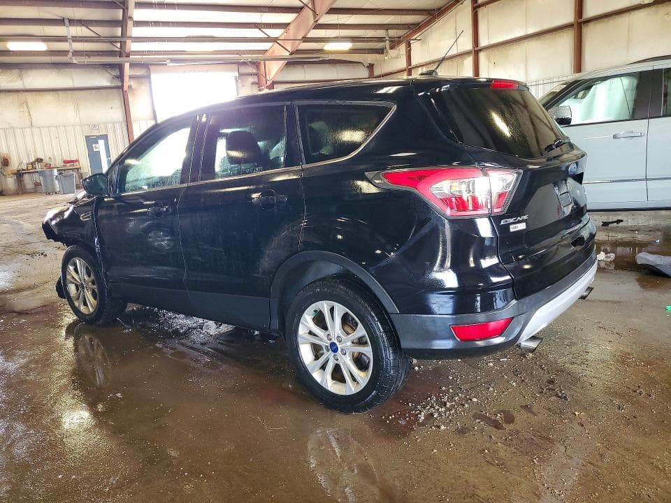 2017 FORD ESCAPE SE 2