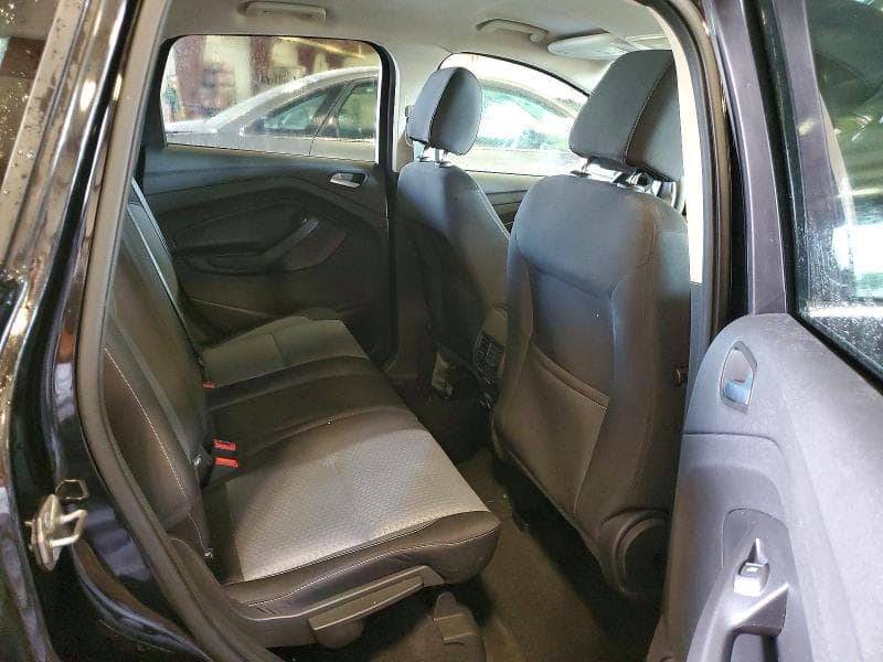 2017 FORD ESCAPE SE 11