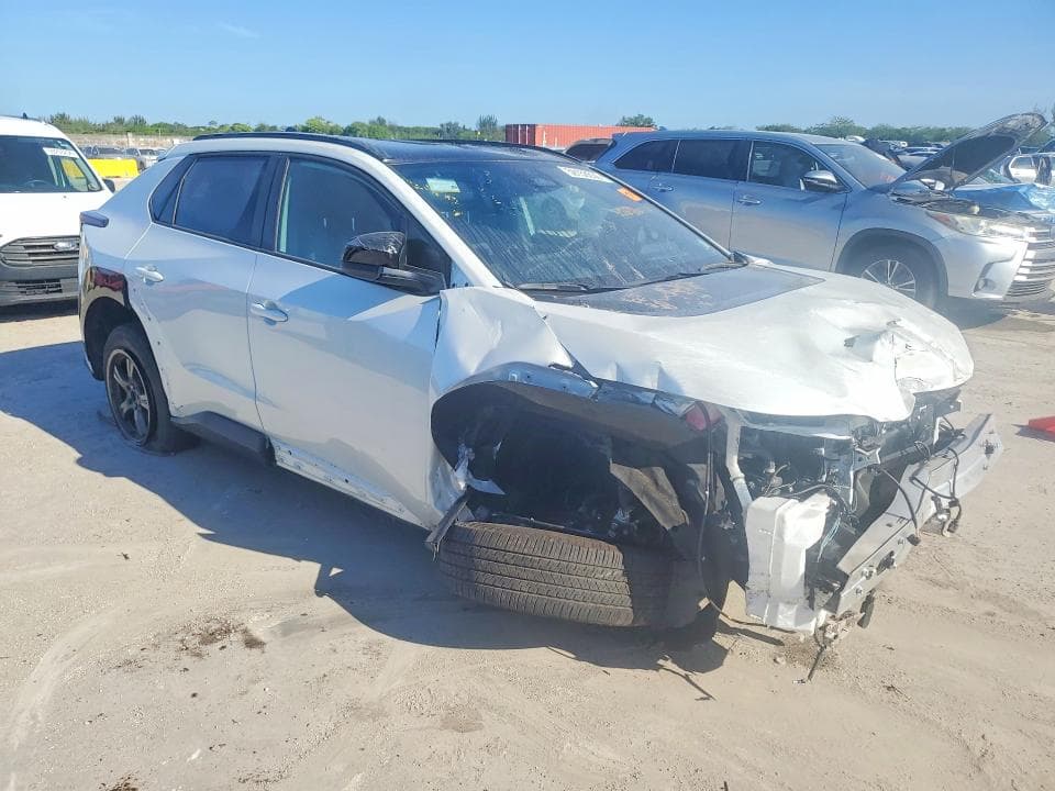 2024 TOYOTA BZ4X XLE 4