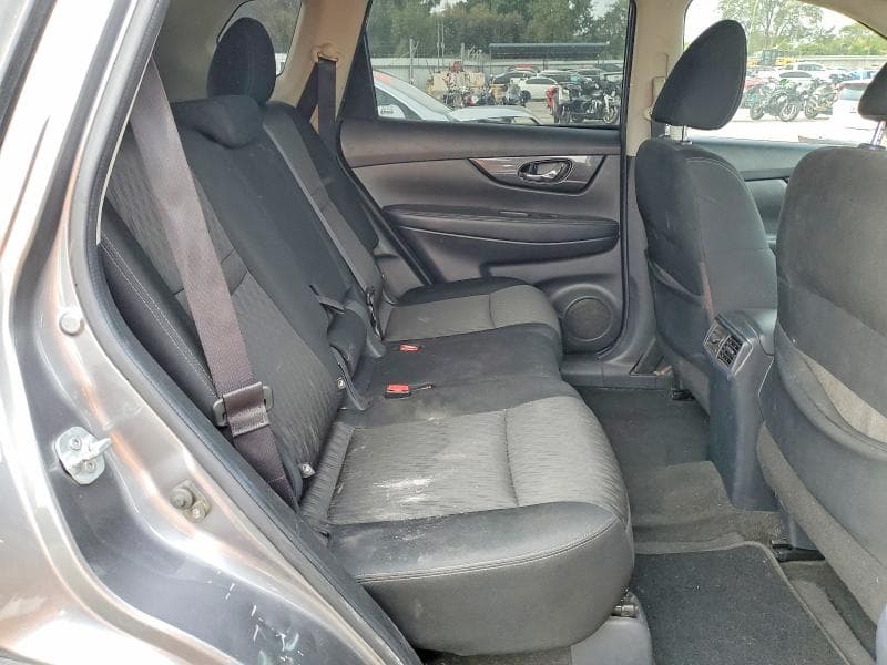 2017 NISSAN ROGUE S 11