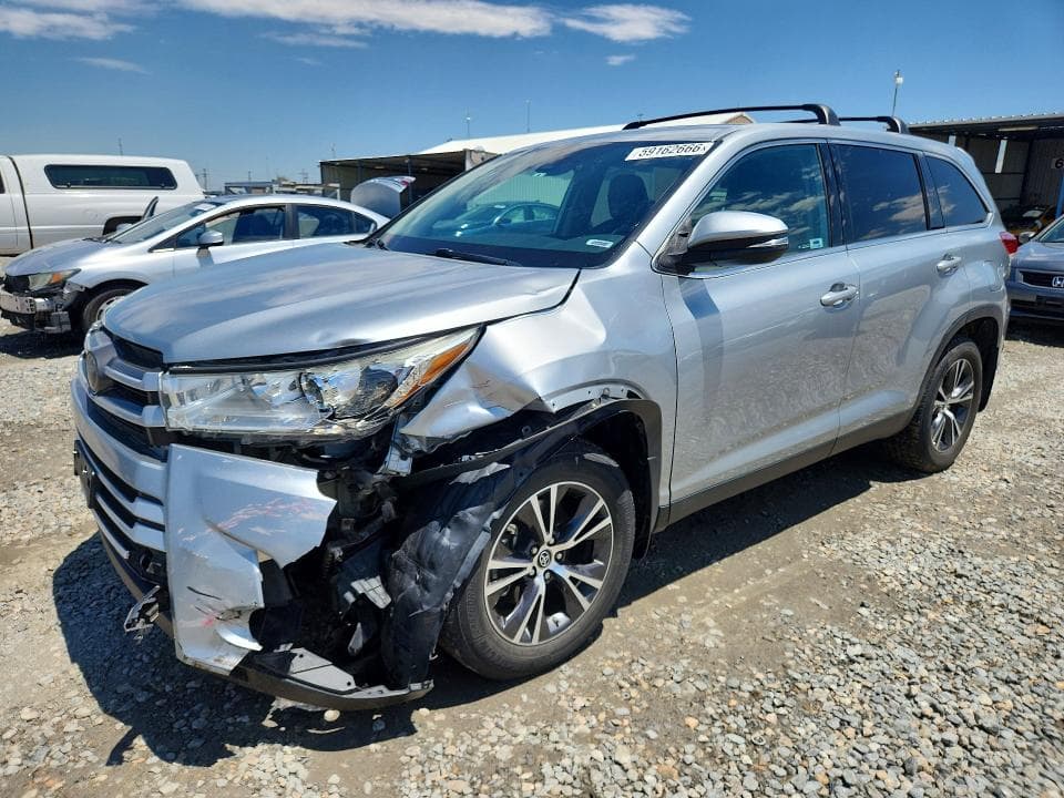 2019 TOYOTA HIGHLANDER LE PLUS - 1