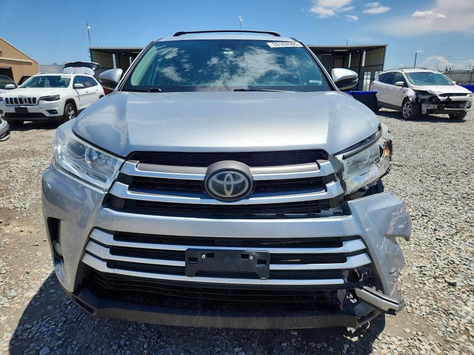 2019 TOYOTA HIGHLANDER LE PLUS 5