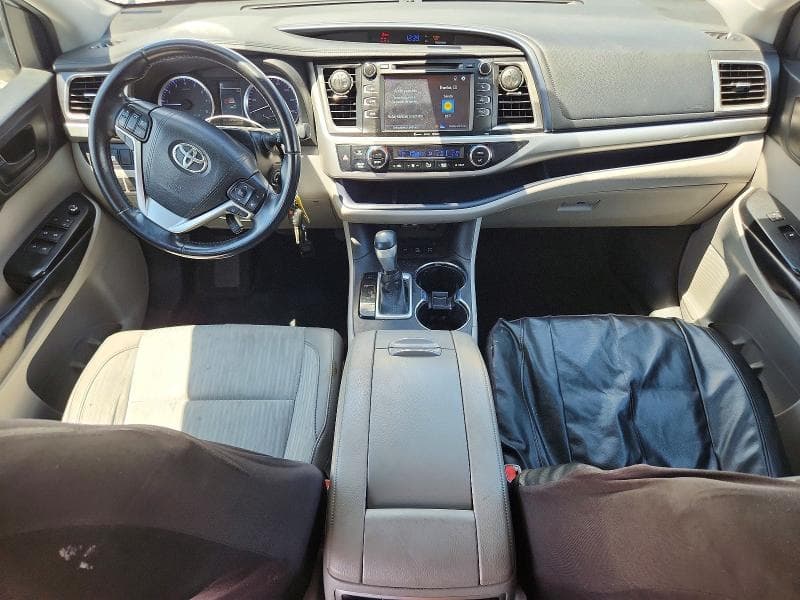 2019 TOYOTA HIGHLANDER LE PLUS 8